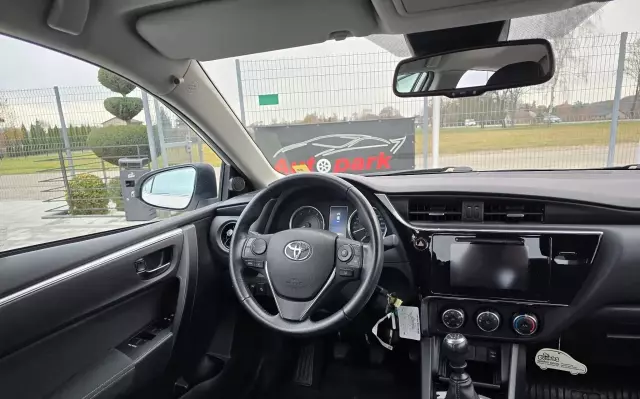 TOYOTA Corolla 1.4 D-4D (90 KM)