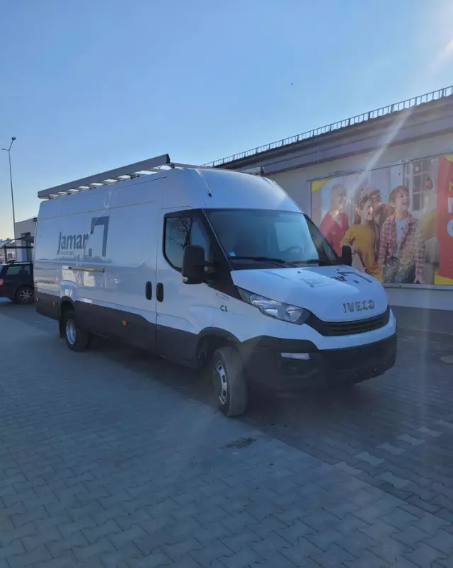IVECO Daily 
