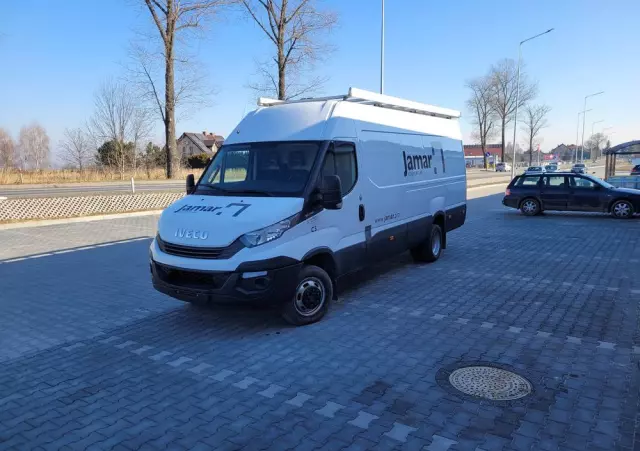 IVECO Daily 