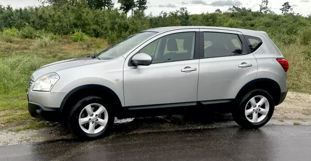 NISSAN Qashqai Acenta 4x4