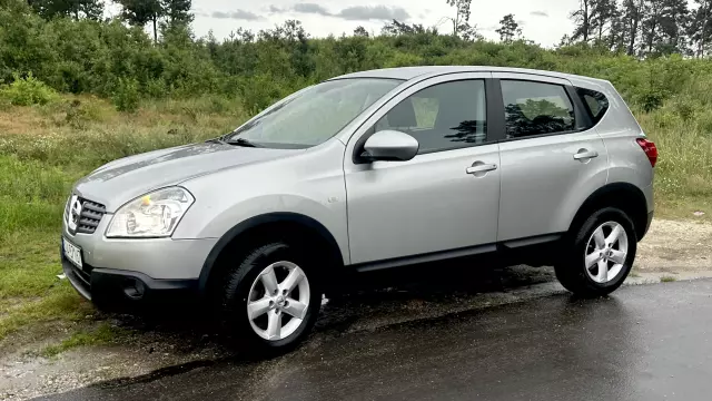 NISSAN Qashqai Acenta 4x4