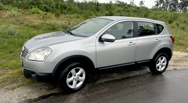 NISSAN Qashqai Acenta 4x4