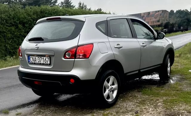 NISSAN Qashqai Acenta 4x4