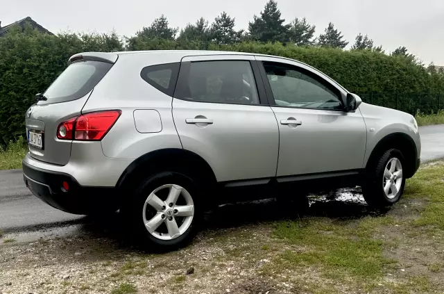 NISSAN Qashqai Acenta 4x4