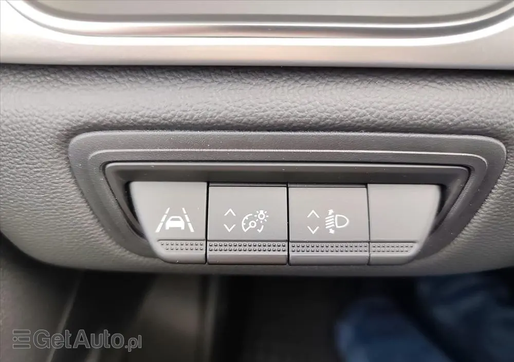 RENAULT Captur 1.3 TCe mHEV Techno EDC