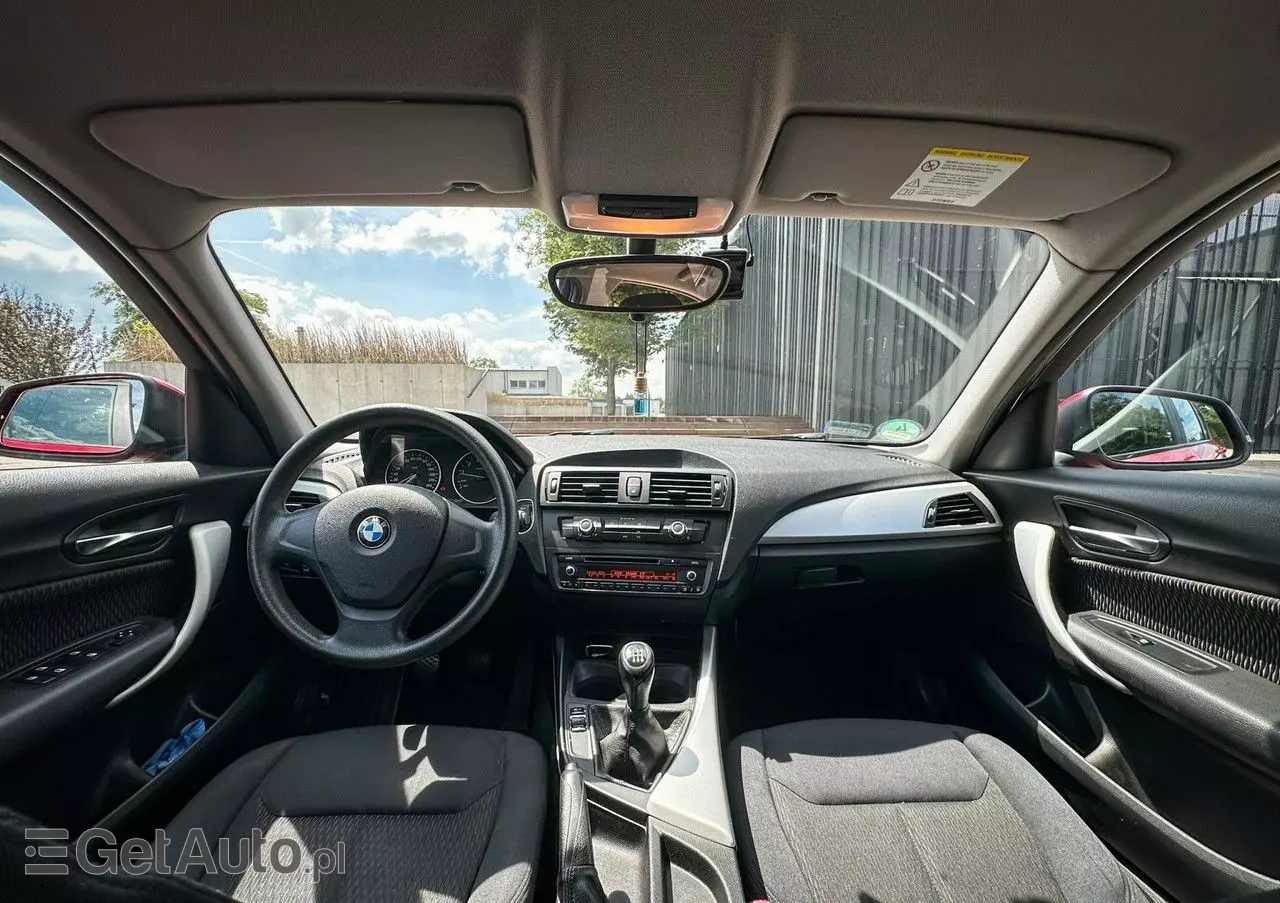 BMW Seria 1 116i Sport Line