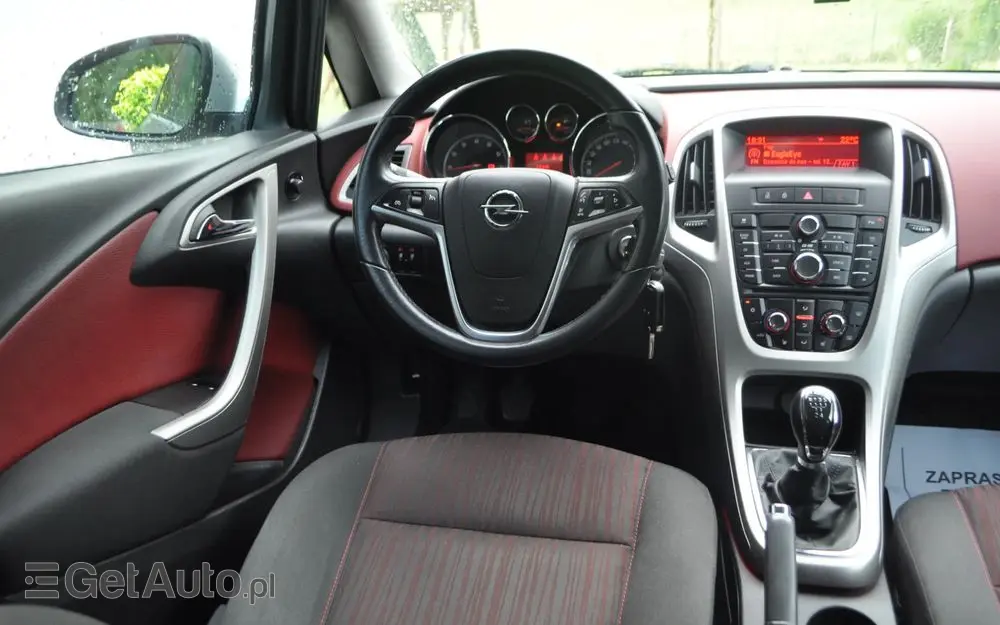 OPEL Astra 1.6 Cosmo
