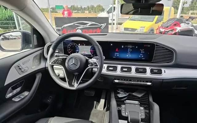 MERCEDES-BENZ GLE 