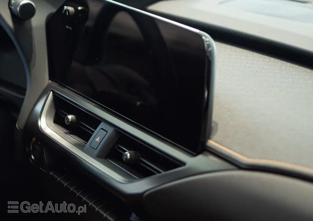 LEXUS UX 300h F Sport Design