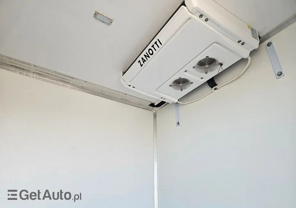 IVECO Daily 72-180, 3.0 lirty 10 palet winda , multitemperatura, dwie komory 