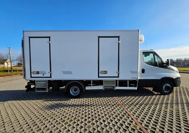 IVECO Daily 72-180, 3.0 lirty 10 palet winda , multitemperatura, dwie komory 