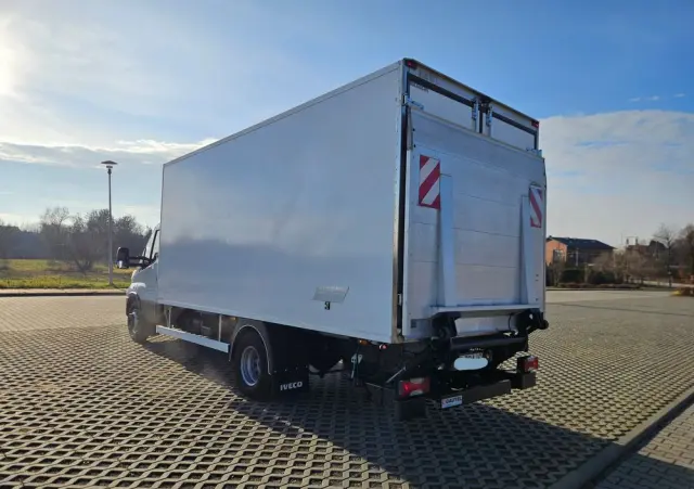 IVECO Daily 72-180, 3.0 lirty 10 palet winda , multitemperatura, dwie komory 