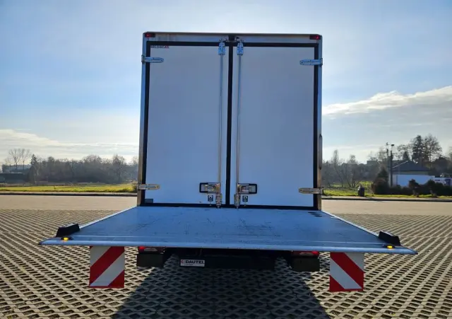 IVECO Daily 72-180, 3.0 lirty 10 palet winda , multitemperatura, dwie komory 