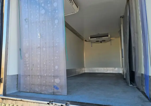 IVECO Daily 72-180, 3.0 lirty 10 palet winda , multitemperatura, dwie komory 