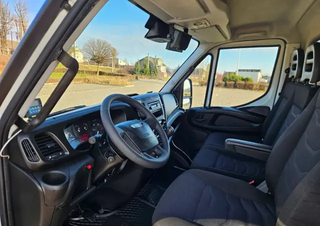 IVECO Daily 72-180, 3.0 lirty 10 palet winda , multitemperatura, dwie komory 