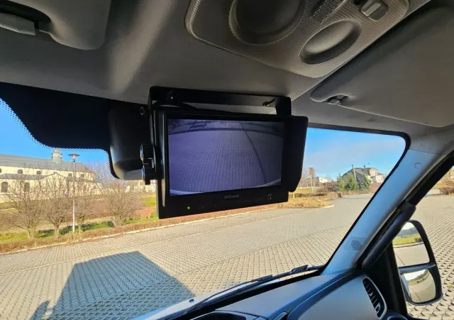 IVECO Daily 72-180, 3.0 lirty 10 palet winda , multitemperatura, dwie komory 