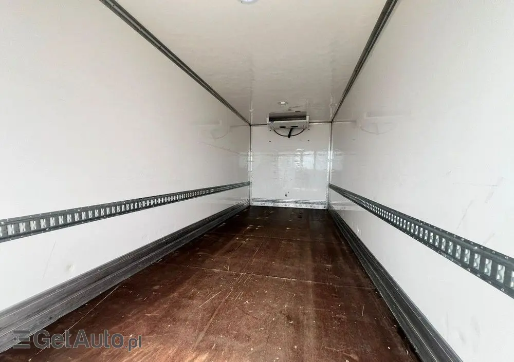 IVECO 72c18 daily automat izoterma Chlodnia carrier mroźnia winda 6,20 długi thermo king 