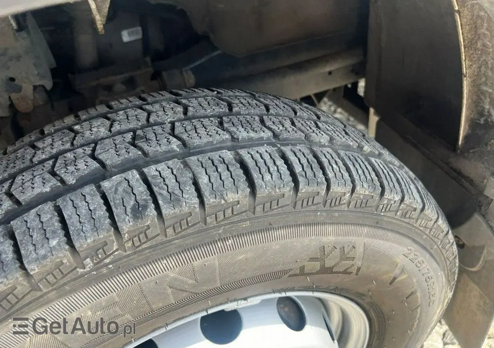 IVECO 72c18 daily automat izoterma Chlodnia carrier mroźnia winda 6,20 długi thermo king 