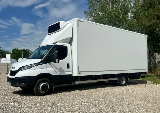 IVECO 72c18 daily automat izoterma Chlodnia carrier mroźnia winda 6,20 długi thermo king 
