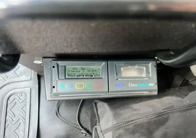 IVECO 72c18 daily automat izoterma Chlodnia carrier mroźnia winda 6,20 długi thermo king 