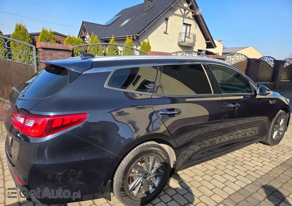KIA Optima 1.6 T-GDI L DCT