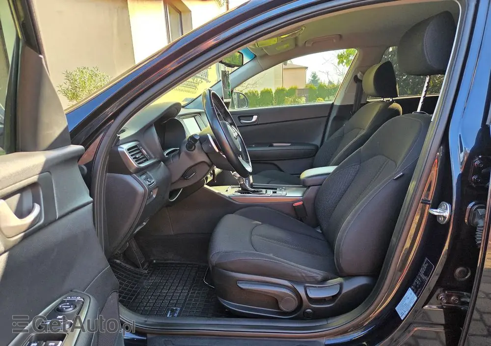 KIA Optima 1.6 T-GDI L DCT