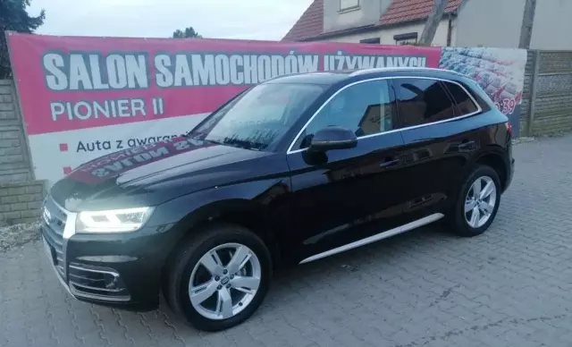 AUDI Q5 