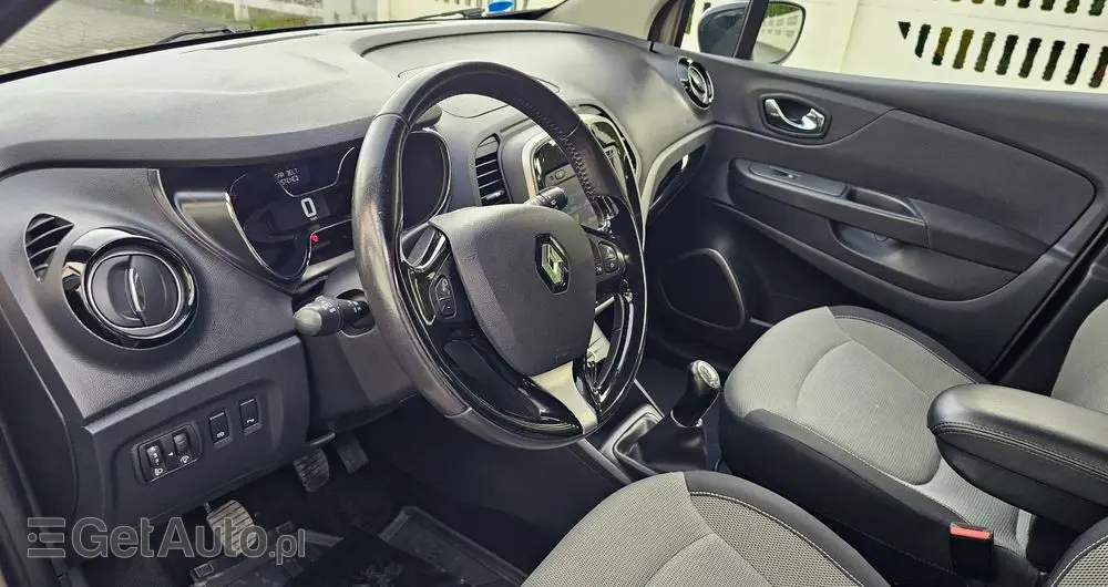 RENAULT Captur 1.5 dCi Energy Limited