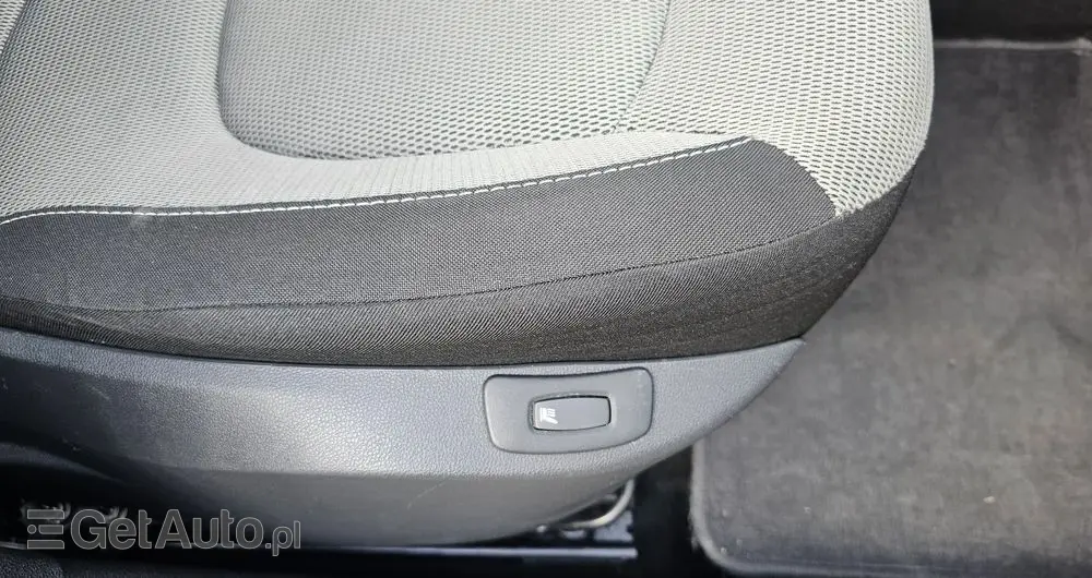 RENAULT Captur 1.5 dCi Energy Limited