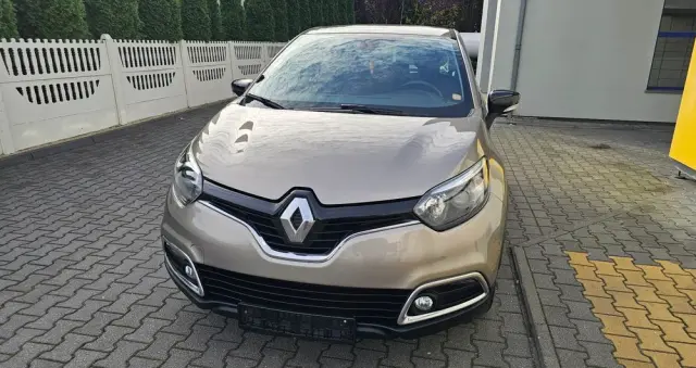 RENAULT Captur 1.5 dCi Energy Limited