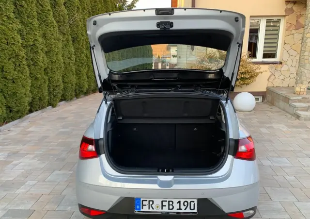 HYUNDAI I20 Ver-1-0-t--gdi-48v-comfort