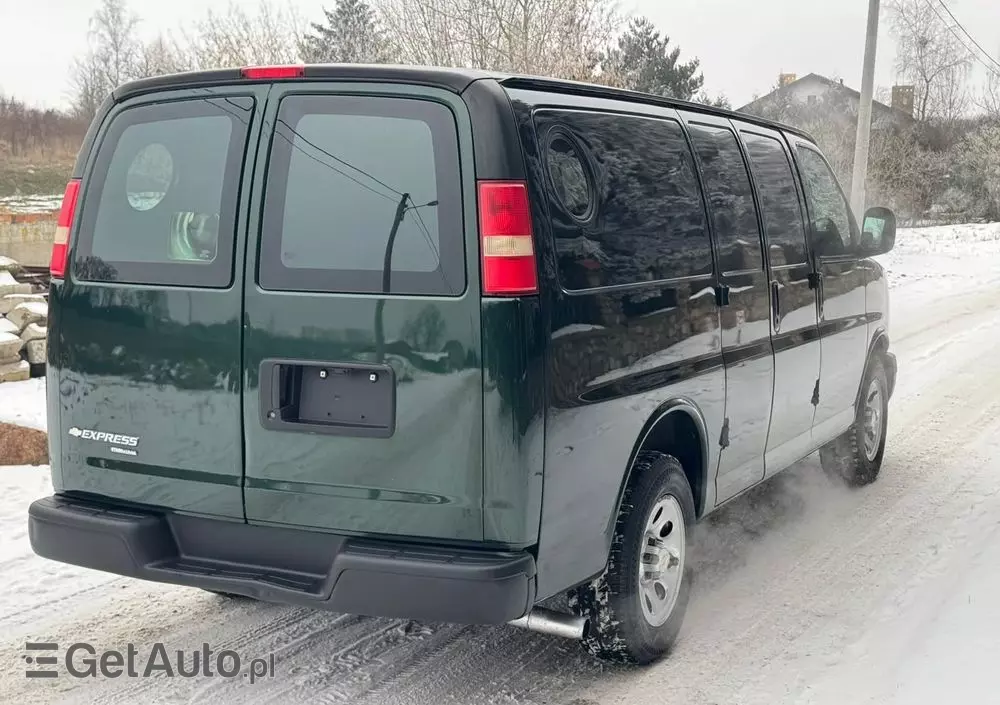 CHEVROLET Express 
