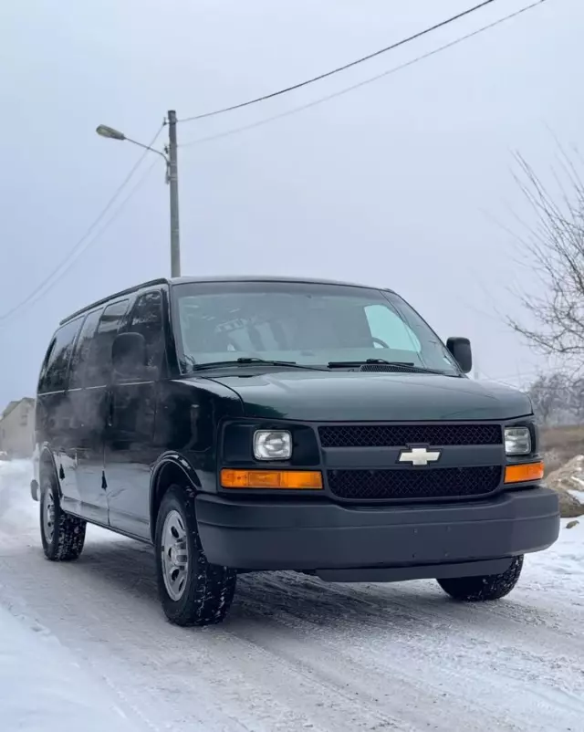 CHEVROLET Express 