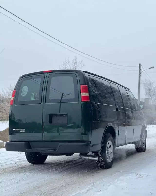 CHEVROLET Express 