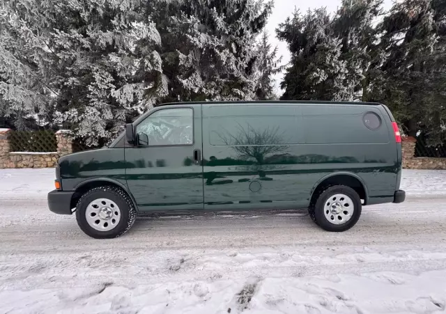 CHEVROLET Express 