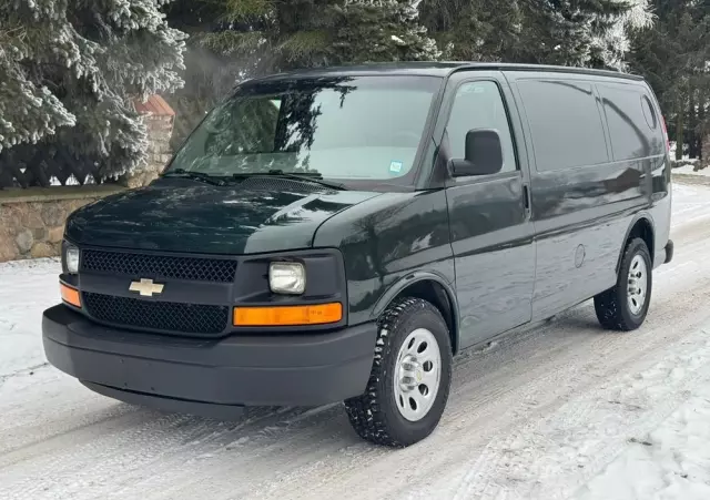 CHEVROLET Express 