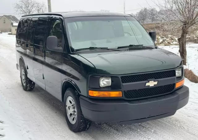 CHEVROLET Express 