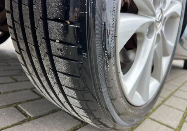 MAZDA 3 1.6 Exclusive