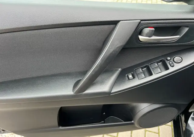 MAZDA 3 1.6 Exclusive