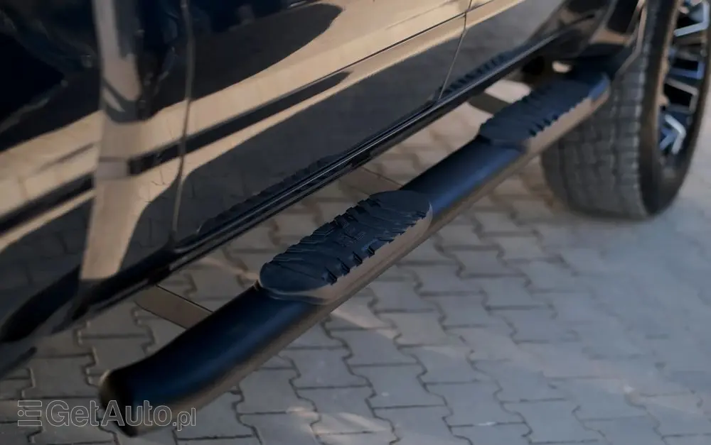 RAM 1500 5.7 Crew Cab Shortbed Bighorn Chrome