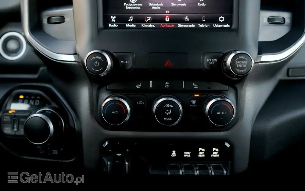 RAM 1500 5.7 Crew Cab Shortbed Bighorn Chrome