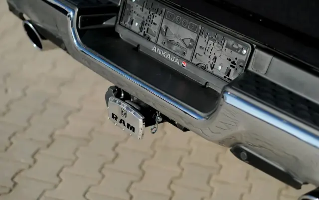 RAM 1500 5.7 Crew Cab Shortbed Bighorn Chrome