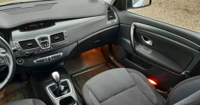 RENAULT Laguna 2.0 DCi Expression