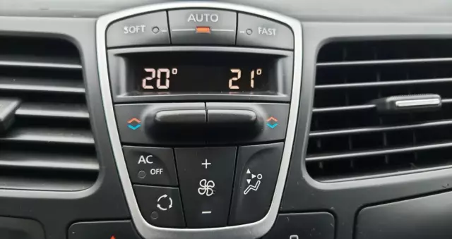 RENAULT Laguna 2.0 DCi Expression