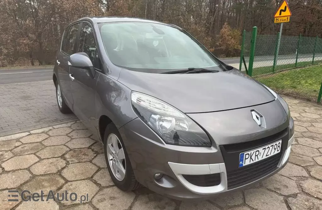 RENAULT Scenic 