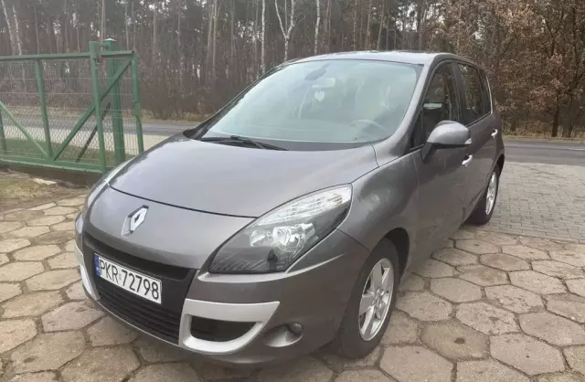 RENAULT Scenic 