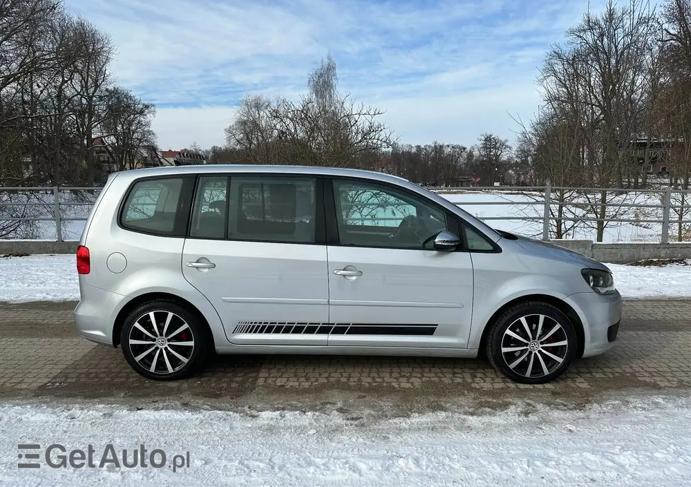 VOLKSWAGEN Touran 1.6 TDI DPF BlueMotion Technology Comfortline