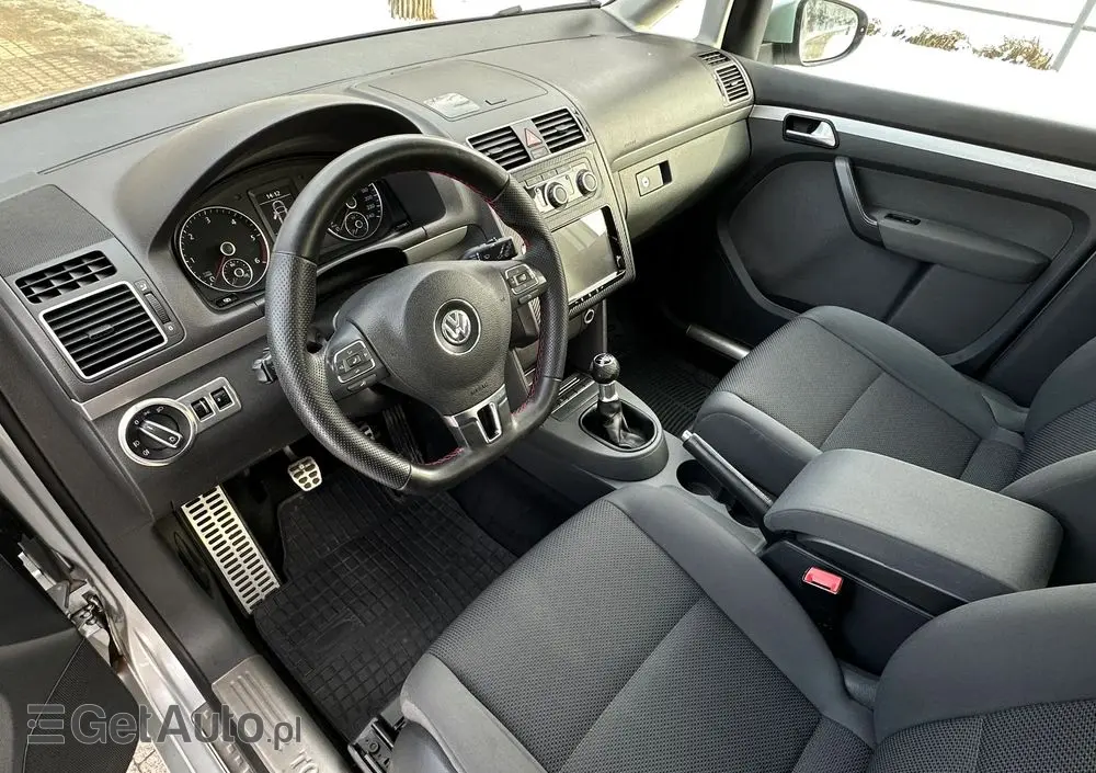 VOLKSWAGEN Touran 1.6 TDI DPF BlueMotion Technology Comfortline