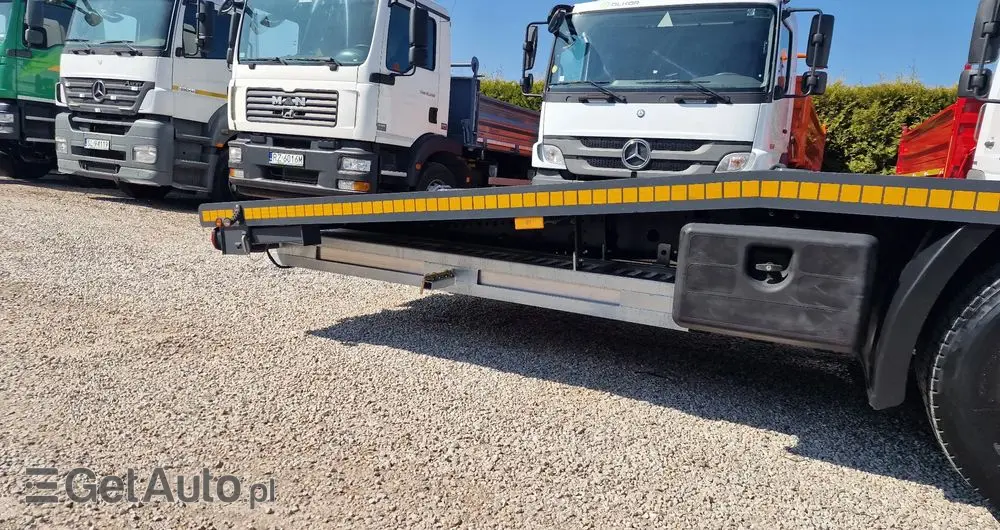 MERCEDES-BENZ Atego 1622 Laweta 7.5m Klima Poduszki 