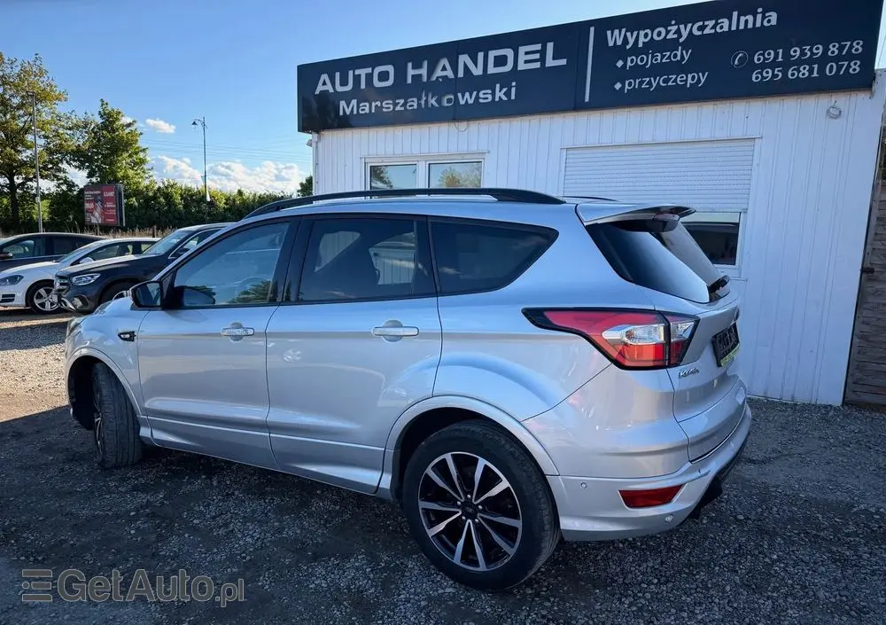 FORD Kuga 2.0 TDCi 4x4 ST-Line